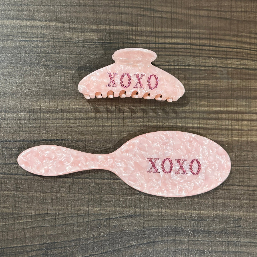 WiwiKiwi XOXO Hair Brush