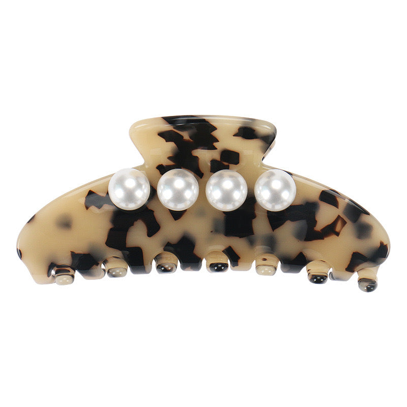 Dark Tea Pearl Hair Claw