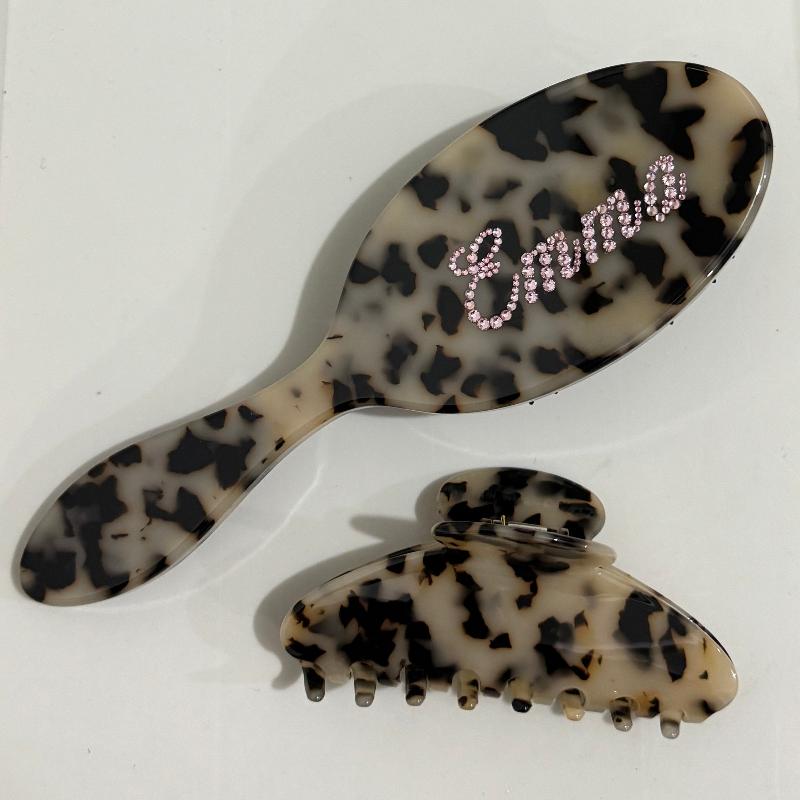 The Customized Name Hair Claw In Light Tortoise