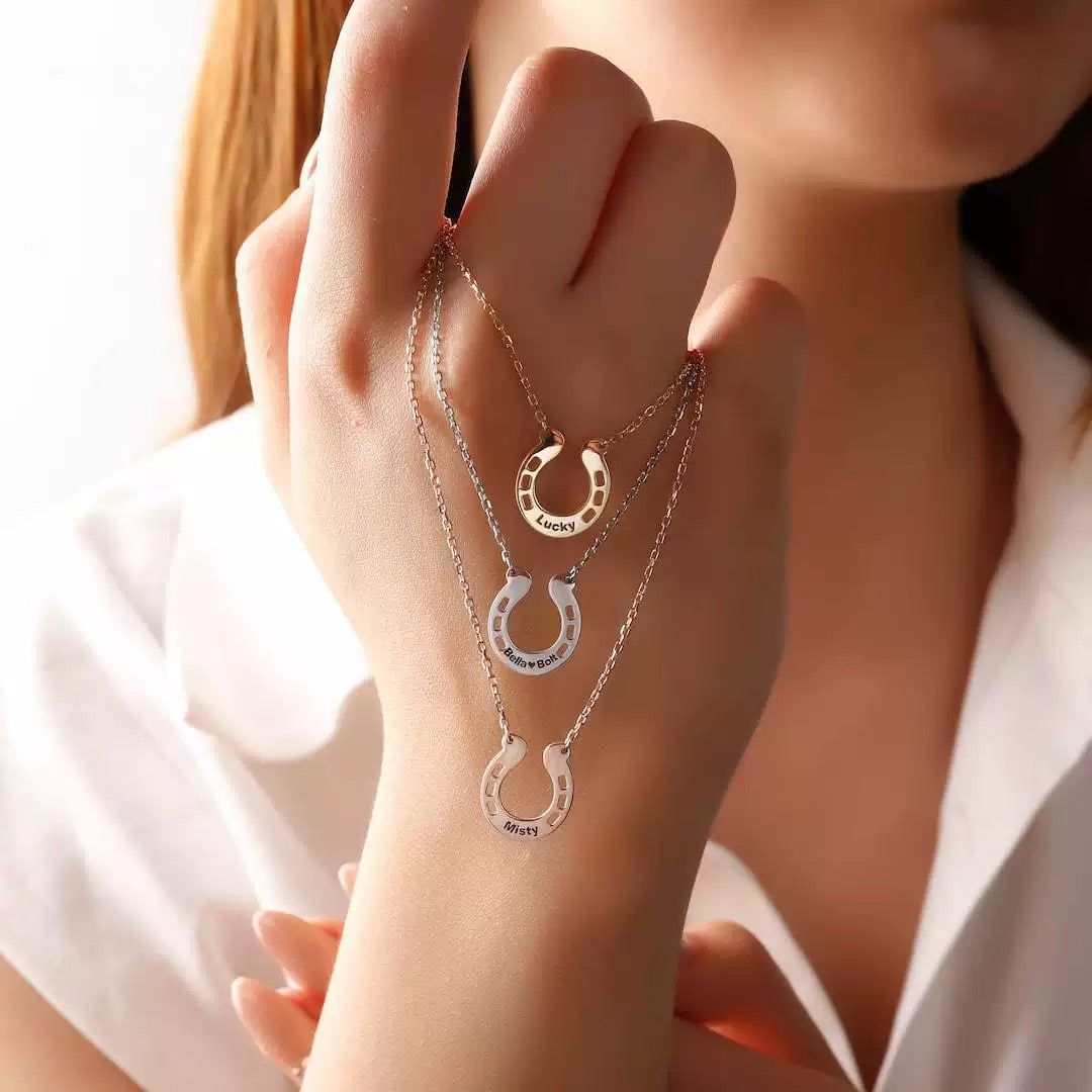 Customized Letter Name Horseshoe Necklace