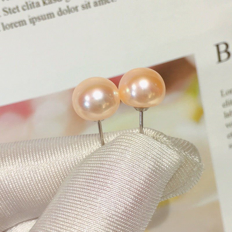 Moonlit Kiss Pearl Earrings