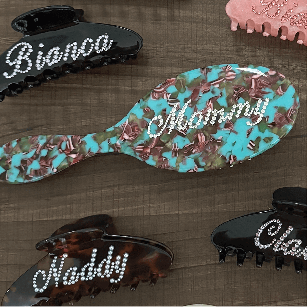 Green Fragments Customized Name Hair Brush | WiwiKiwi